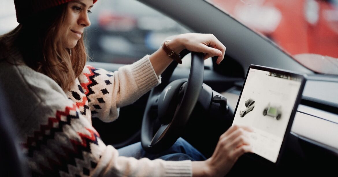 ladda elbil i lyktstolpar carswipe